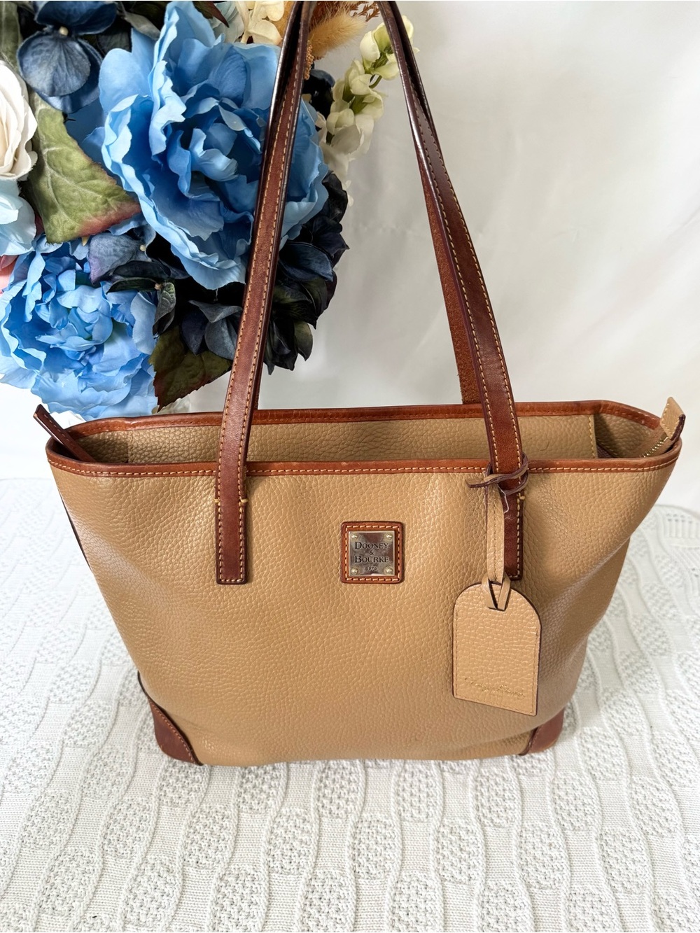 Dooney & Bourke large pebbled leather tan zip tote